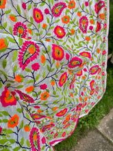 Load image into Gallery viewer, Pearl White x Green Large Handmade Chanderi Silk Wrap / Throw