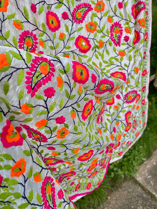 Pearl White x Green Large Handmade Chanderi Silk Wrap / Throw