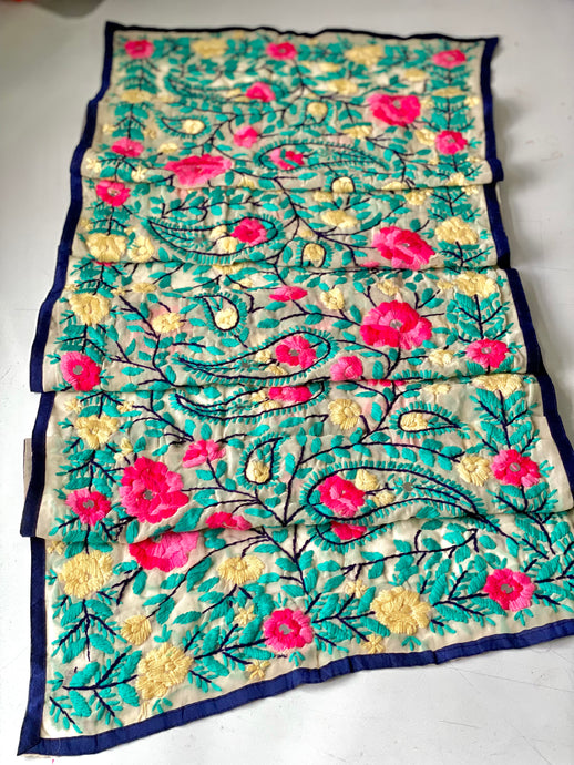 Teal x Pink Mini Georgette Neck Scarf / Wrap