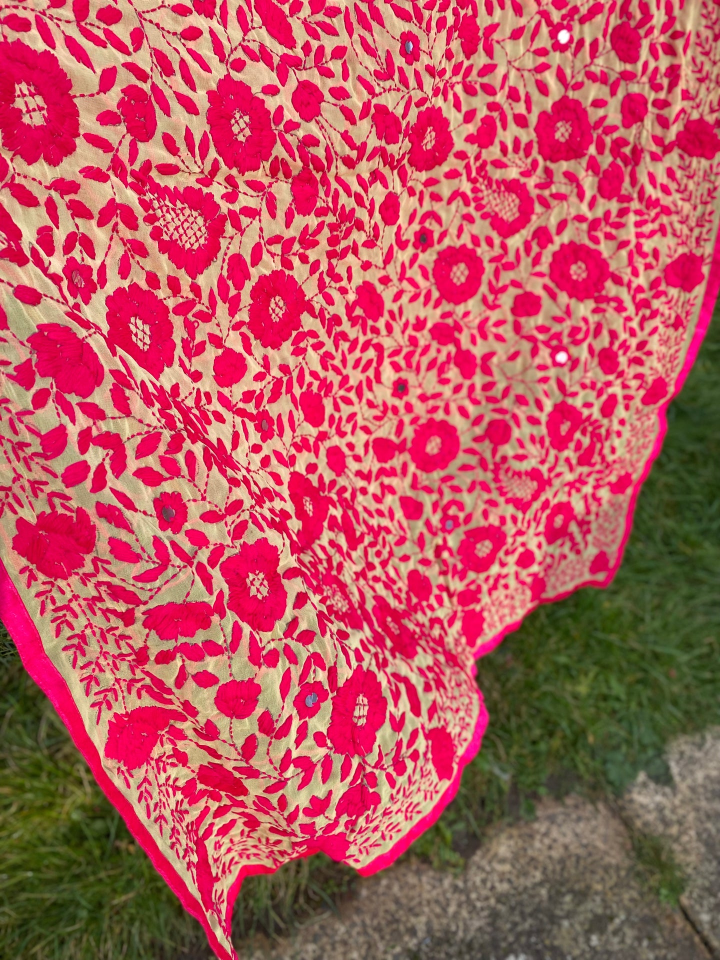 Cream x Fuchsia Pink Large Handmade Georgette Wrap / Throw