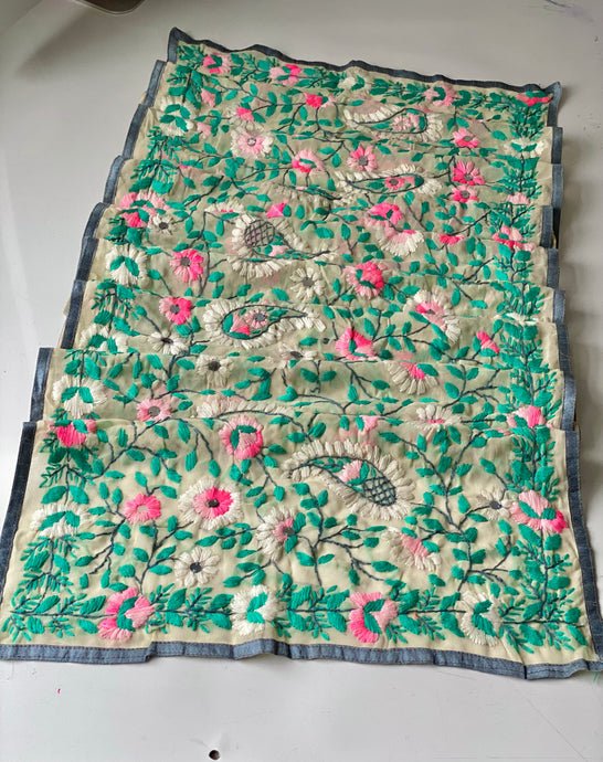 White x Pink Mini Georgette Neck Scarf / Wrap