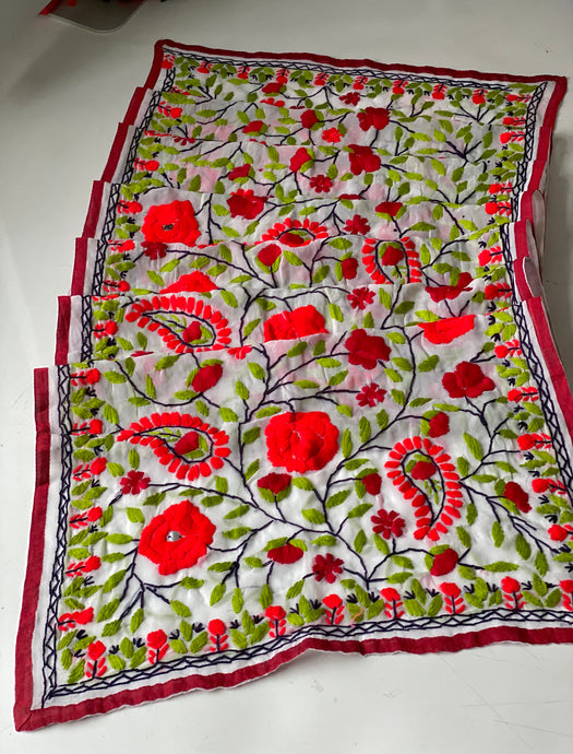 White x Red Mini Georgette Neck Scarf / Wrap