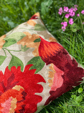 Load image into Gallery viewer, Warm Ecru Floral Cushion Cover | Silk Yarn