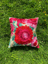 Load image into Gallery viewer, Warm Ecru x Red Floral Cushion Cover | Silk Yarn