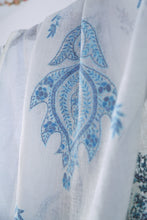 Load image into Gallery viewer, Large Linen Scarf Made in Kashmir / Lightweight Shawl - White &amp; Blue