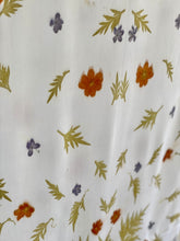 Load image into Gallery viewer, White Botanical Print Scarf | Indigenous Cotton | Handwoven &amp; Naturally Dyed - 0020D-SY-HT